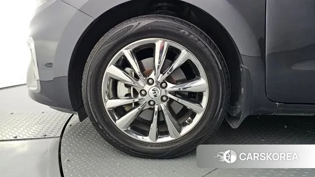 Kia The New Carnival id 3018447 из Кореи 15