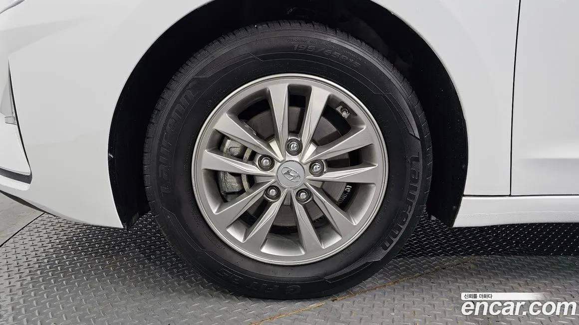 Hyundai The New Avante AD id 1923702 из Кореи 15