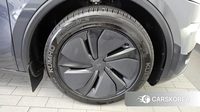 Tesla Model Y id 3310038 из Кореи 15