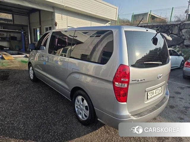 Hyundai The New Grand Starex id 3641679 из Кореи 12