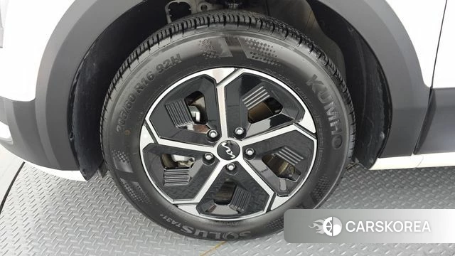 Kia Di Ol Nu Niro id 4739265 из Кореи 26