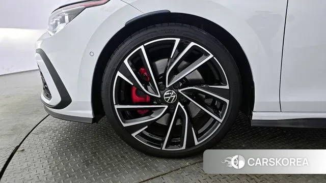 Volkswagen Golf 8th Generation id 3734576 из Кореи 15