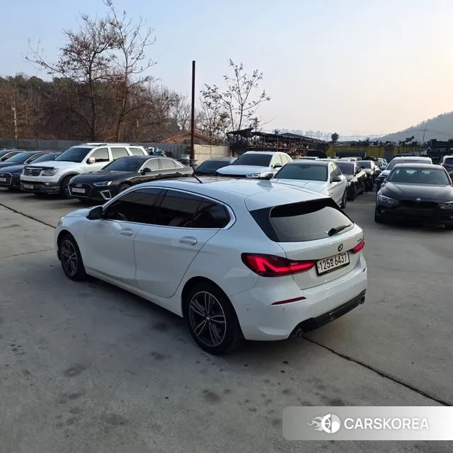 BMW 1 Series (F40) id 3694810 из Кореи 14