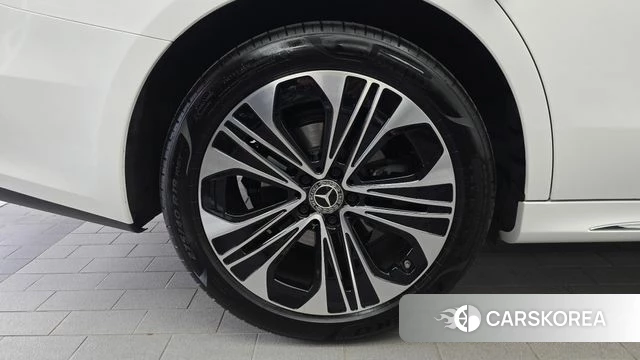 Mercedes-Benz E-Class W214 id 4578421 из Кореи 26