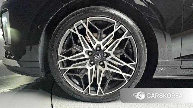 Hyundai Grandeur (GN7) id 3832195 из Кореи 15