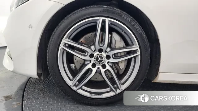 Mercedes-Benz E-Class W213 id 3651572 из Кореи 15