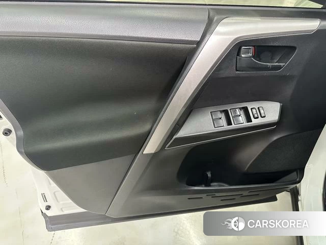 Toyota RAV4 Rongfang id 4242031 из Китая 11