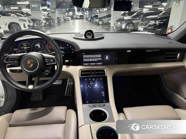 Porsche Taycan id 3934939 из Кореи 14