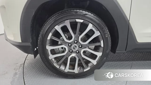 Ssangyong Torres id 3452666 из Кореи 15