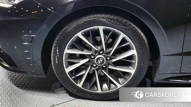 Hyundai Sonata (DN8) id 3778501 из Кореи 15