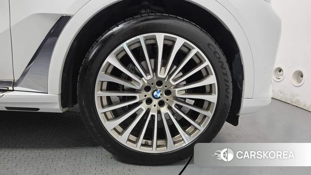 BMW X7 (G07) id 4769759 из Кореи 35