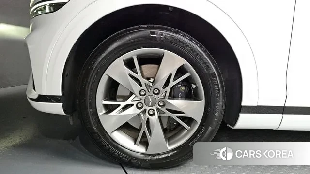 Genesis GV70 id 3053914 из Кореи 15