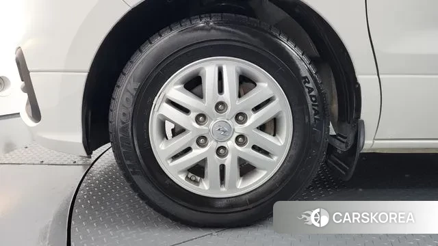 Hyundai The New Grand Starex id 3509019 из Кореи 15