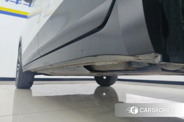 Volkswagen Exploring the shadow id 4236648 из Китая 12