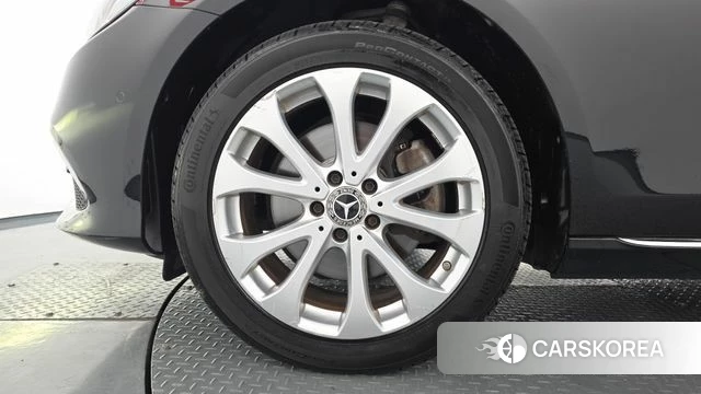 Mercedes-Benz E-Class W213 id 4642699 из Кореи 29