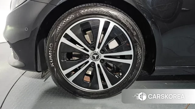 Mercedes-Benz E-Class W213 id 3454420 из Кореи 15