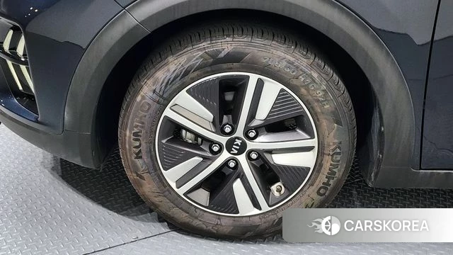 Kia The New Niro id 3872944 из Кореи 15