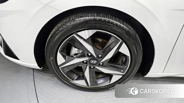 Hyundai Avante (CN7) id 3635713 из Кореи 15