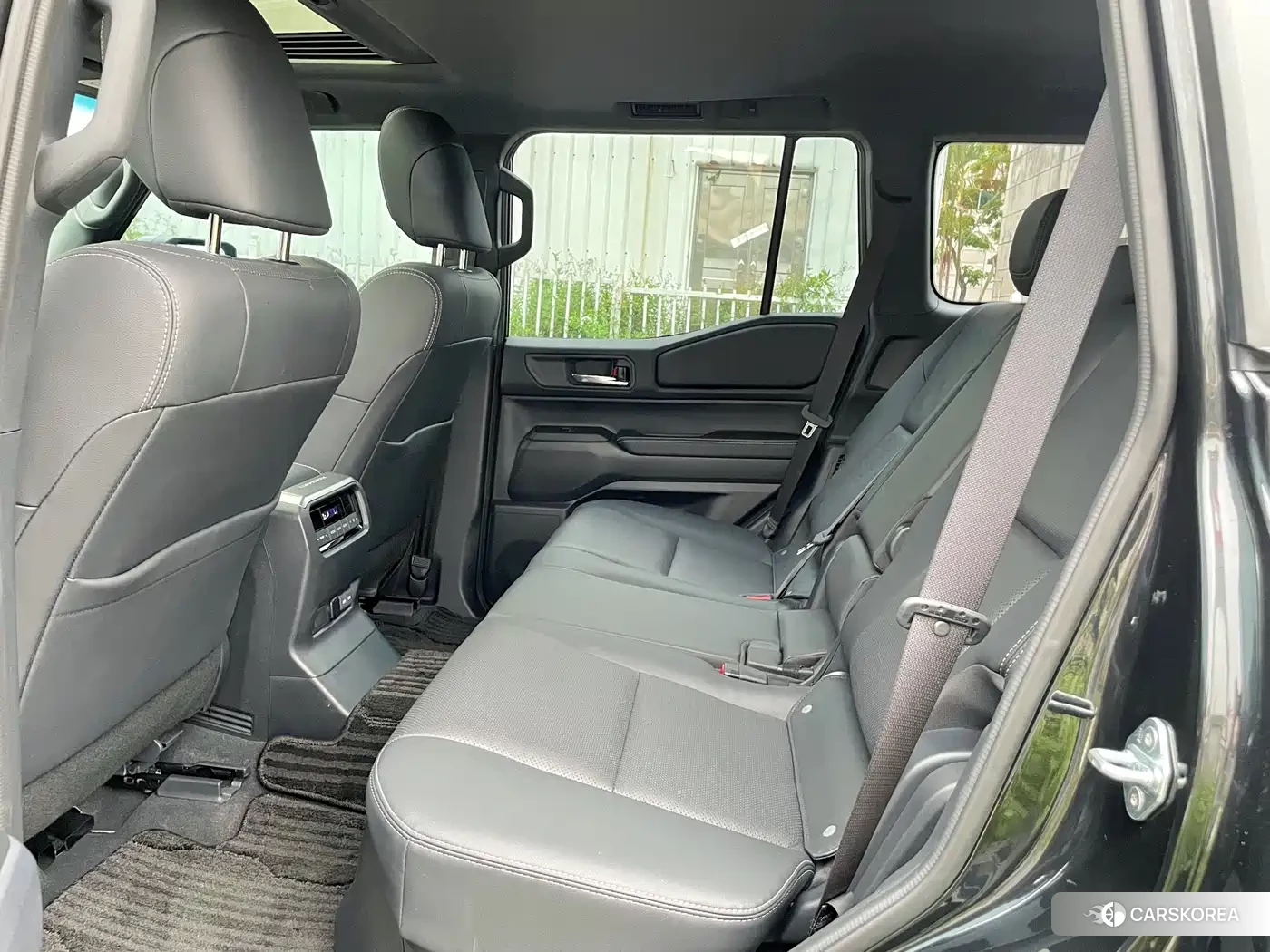 Toyota Land Cruiser id 4547520 из Китая 15