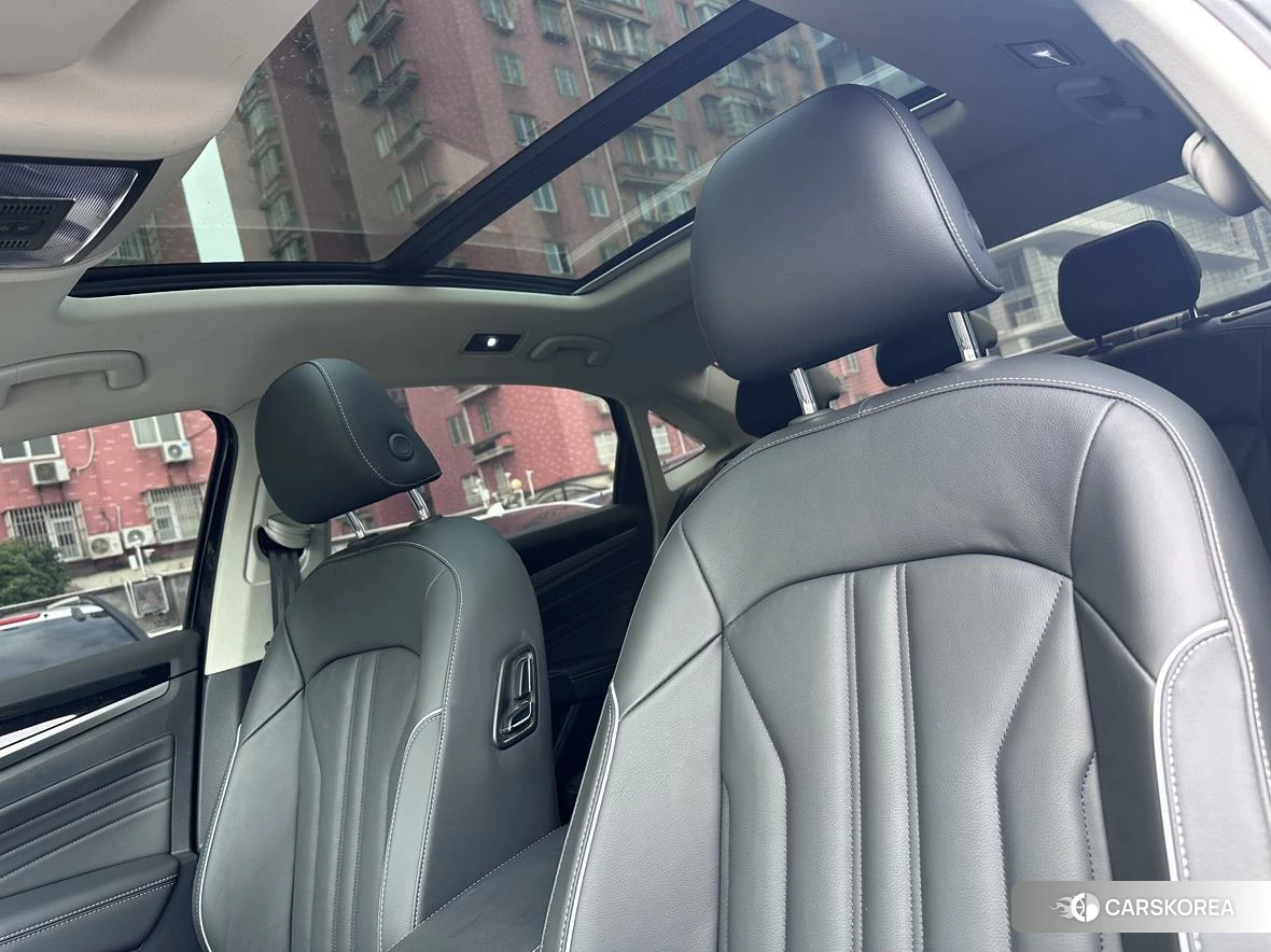 Volkswagen Passat id 4453944 из Китая 7