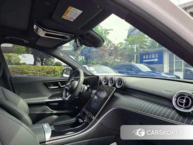 Mercedes-Benz Class C id 4291100 из Китая 16