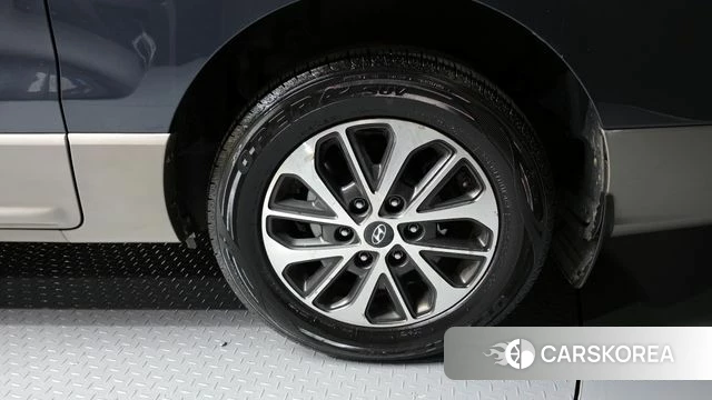 Hyundai The New Grand Starex id 4246087 из Кореи 25