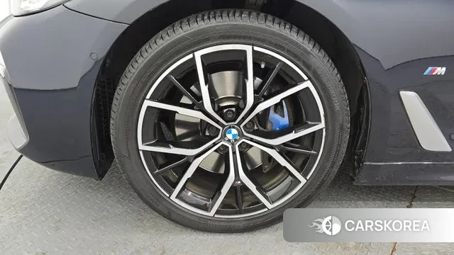 BMW 5 Series (G30) id 3650856 из Кореи 15