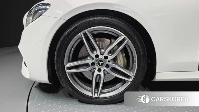 Mercedes-Benz E-Class W213 id 4331581 из Кореи 27