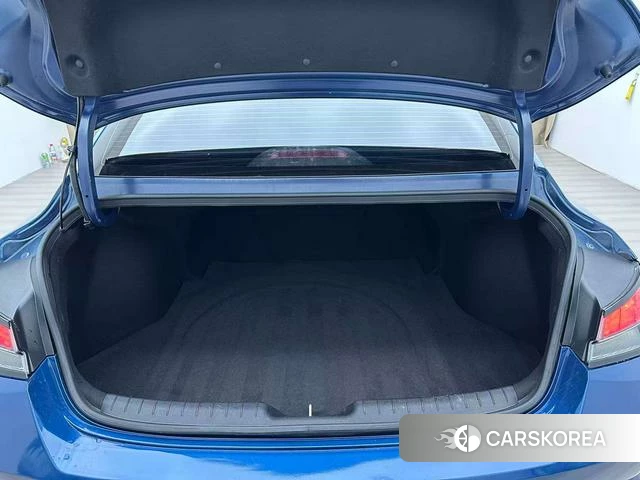 Hyundai Elantra id 4321264 из Китая 14