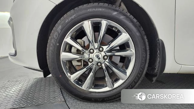 Kia The New Carnival id 4605344 из Кореи 28
