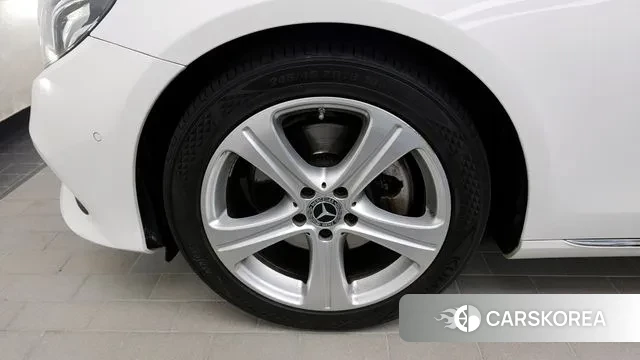 Mercedes-Benz E-Class W213 id 3363268 из Кореи 15
