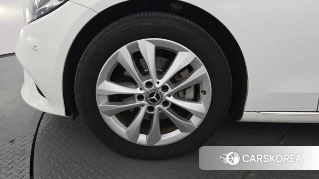 Mercedes-Benz C-Class W205 id 4424696 из Кореи 25