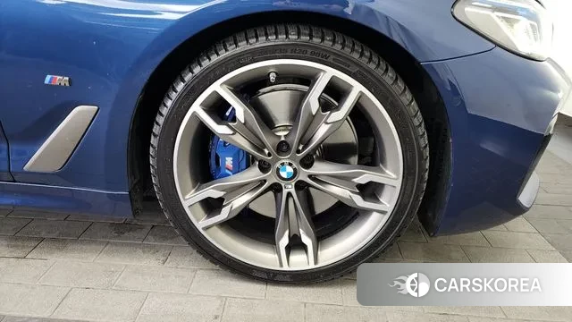 BMW 5 Series (G30) id 3598163 из Кореи 15