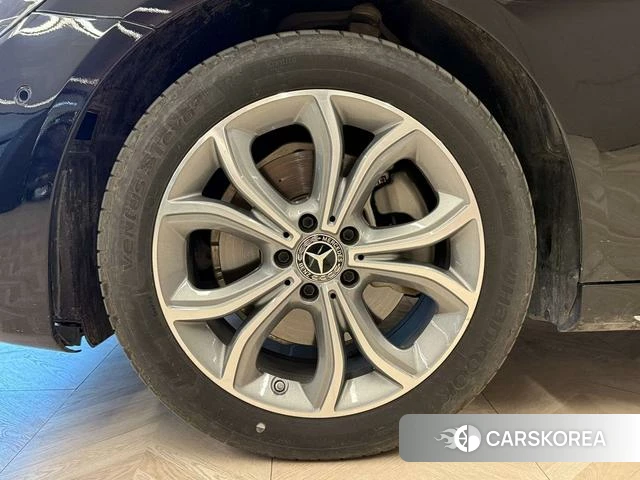 Mercedes-Benz E-class id 4212353 из Китая 21