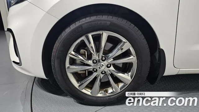 Kia The New Carnival id 2797639 из Кореи 15