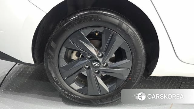 Hyundai Avante (CN7) id 4517472 из Кореи 27
