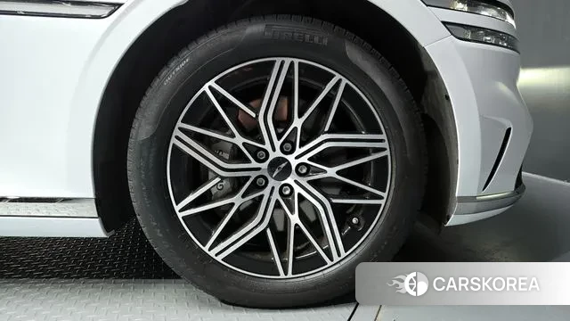 Genesis G90 (RS4) id 3411031 из Кореи 15