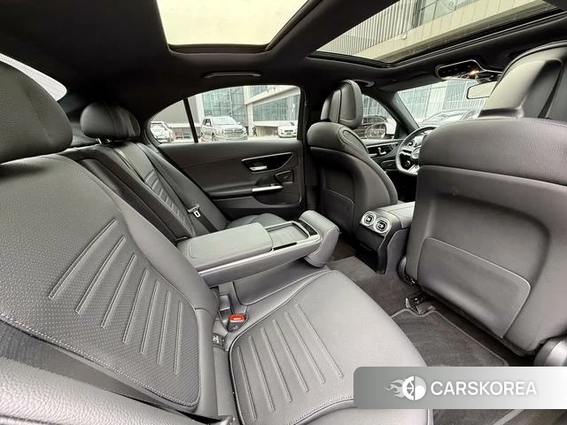Mercedes-Benz Class C id 4256895 из Китая 13