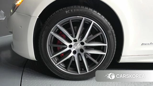 Maserati Ghibli id 4609190 из Кореи 15