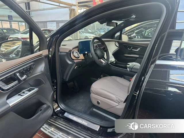 Mercedes-Benz EQE SUV 2025 Черный из Китая, фото 6