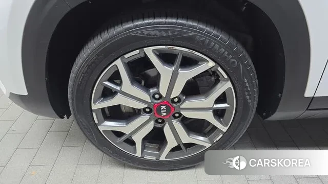 Kia Seltos id 3367297 из Кореи 15