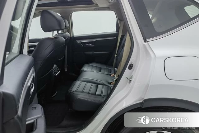 Honda CR-V id 4276103 из Китая 19
