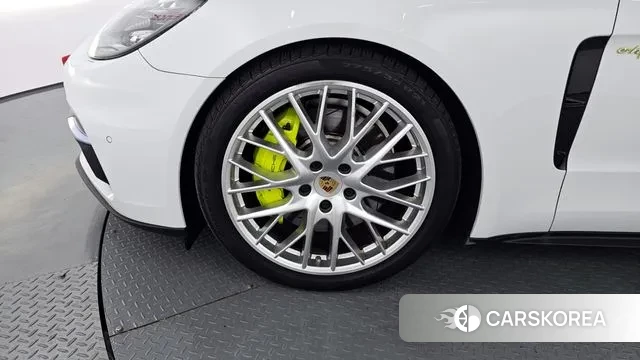 Porsche Panamera (971) id 3060753 из Кореи 15