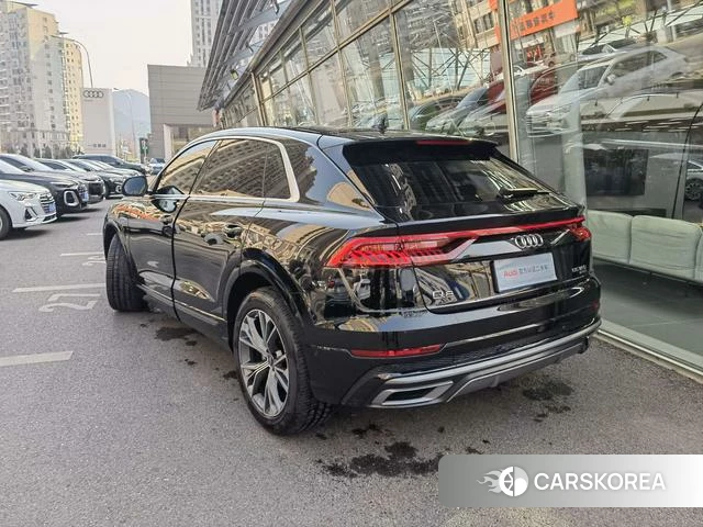 Audi Q8 2024 Черный из Китая, фото 5