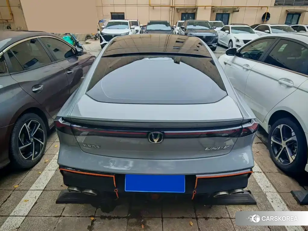 Chang'an UNI-V id 4600600 из Китая 10