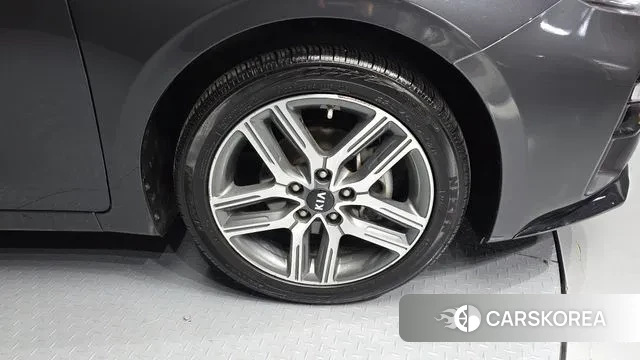 Kia Come New K3 id 3736774 из Кореи 15