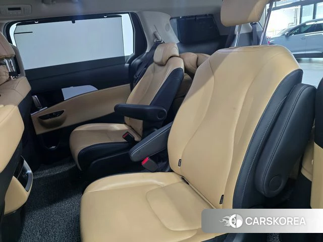 Kia Carnival 4th generation 2022 Черный из Кореи, фото 6