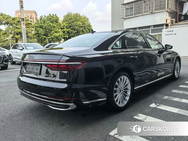 Audi A8 id 4274319 из Китая 8