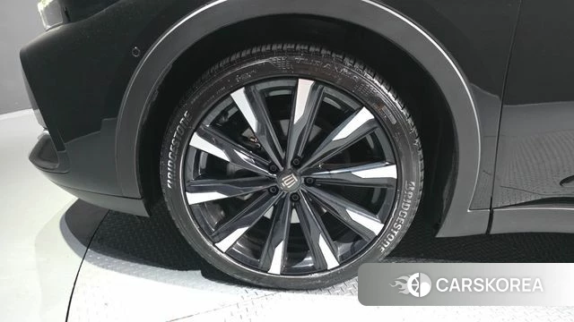 Toyota Crown Crossover id 3940522 из Кореи 15