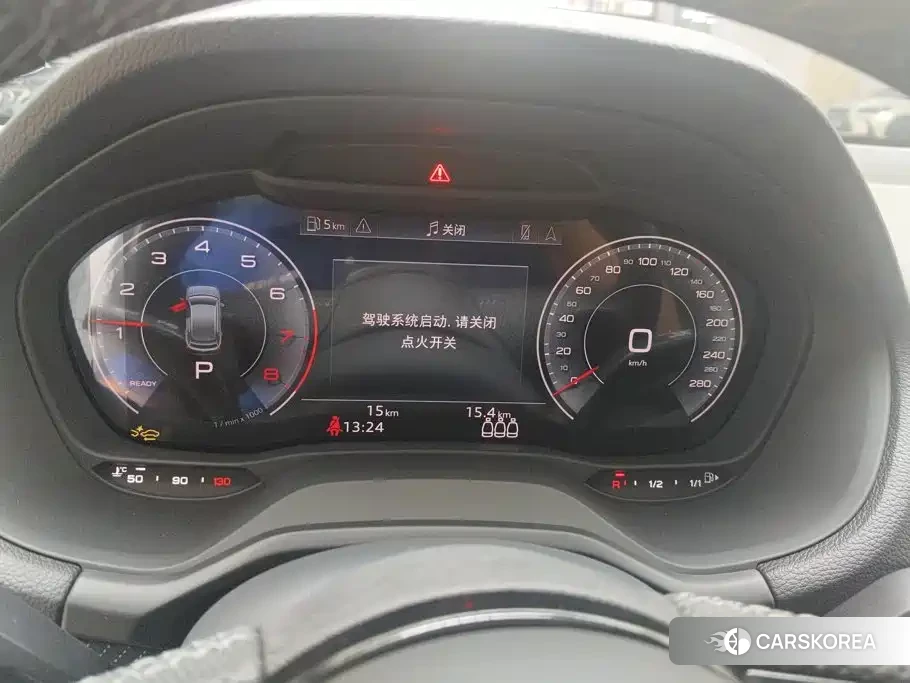 Audi Q2L id 4654582 из Китая 11